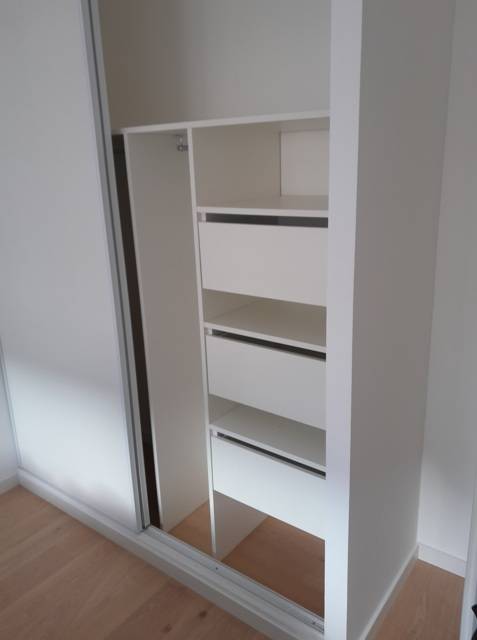 aménagement placard (tablettes, tiroirs)